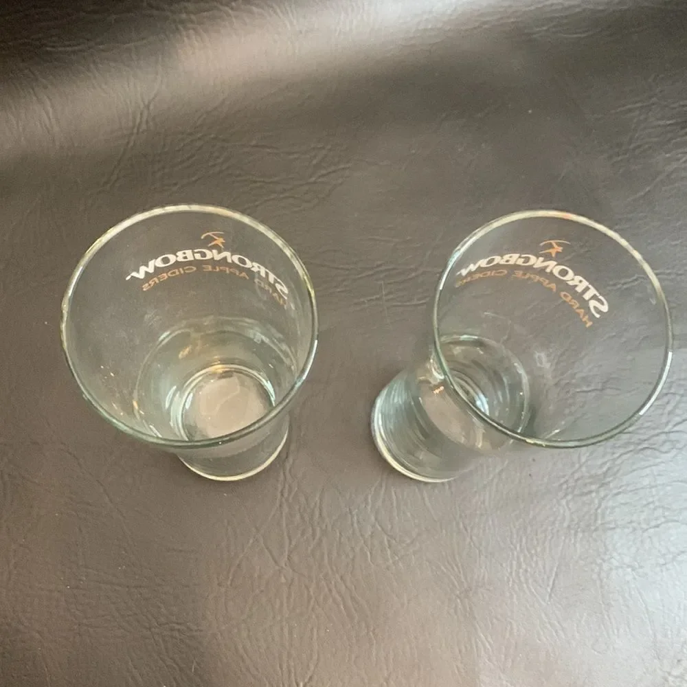Strongbow Hard Apple Cider 20 Ounces 9 Inches Tall Set Of 2 Included Gold White